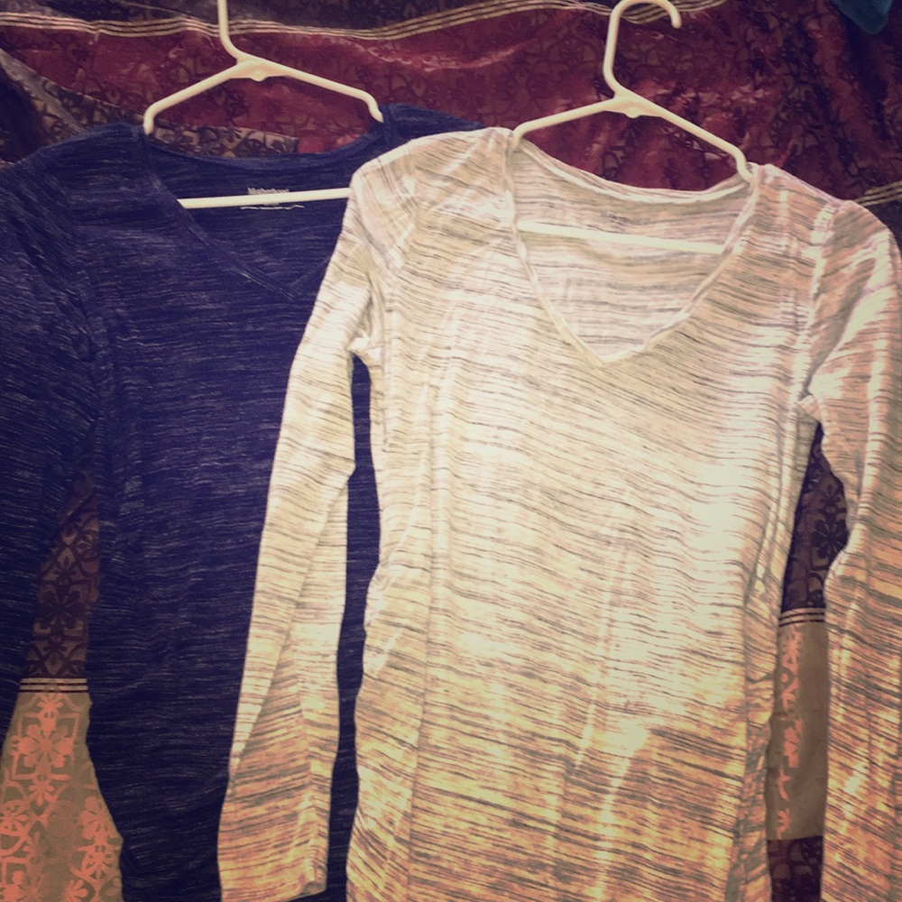 Set of 2 Maternity Shirts
